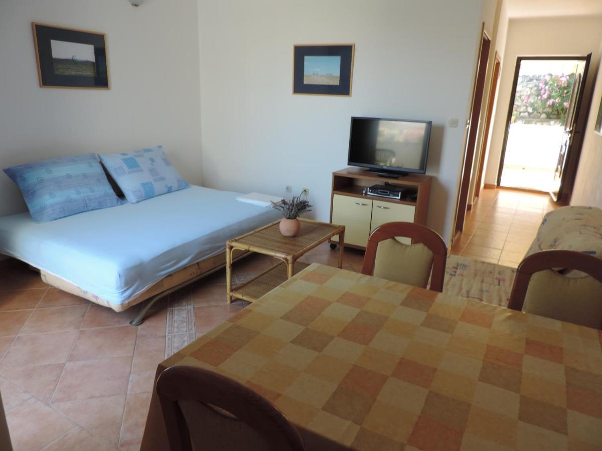 Apartmani Lavanda Pag Town Ruang foto