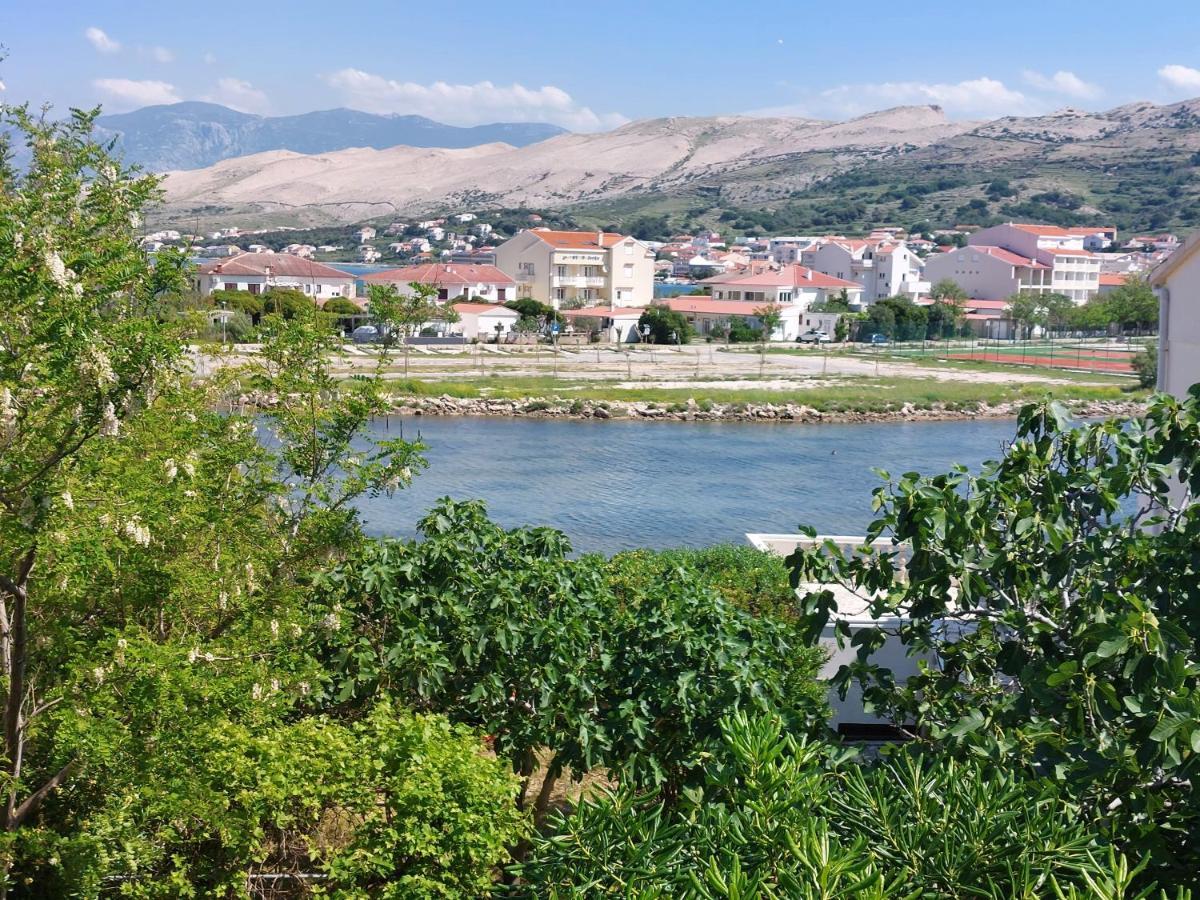 Apartmani Lavanda Pag Town Bagian luar foto