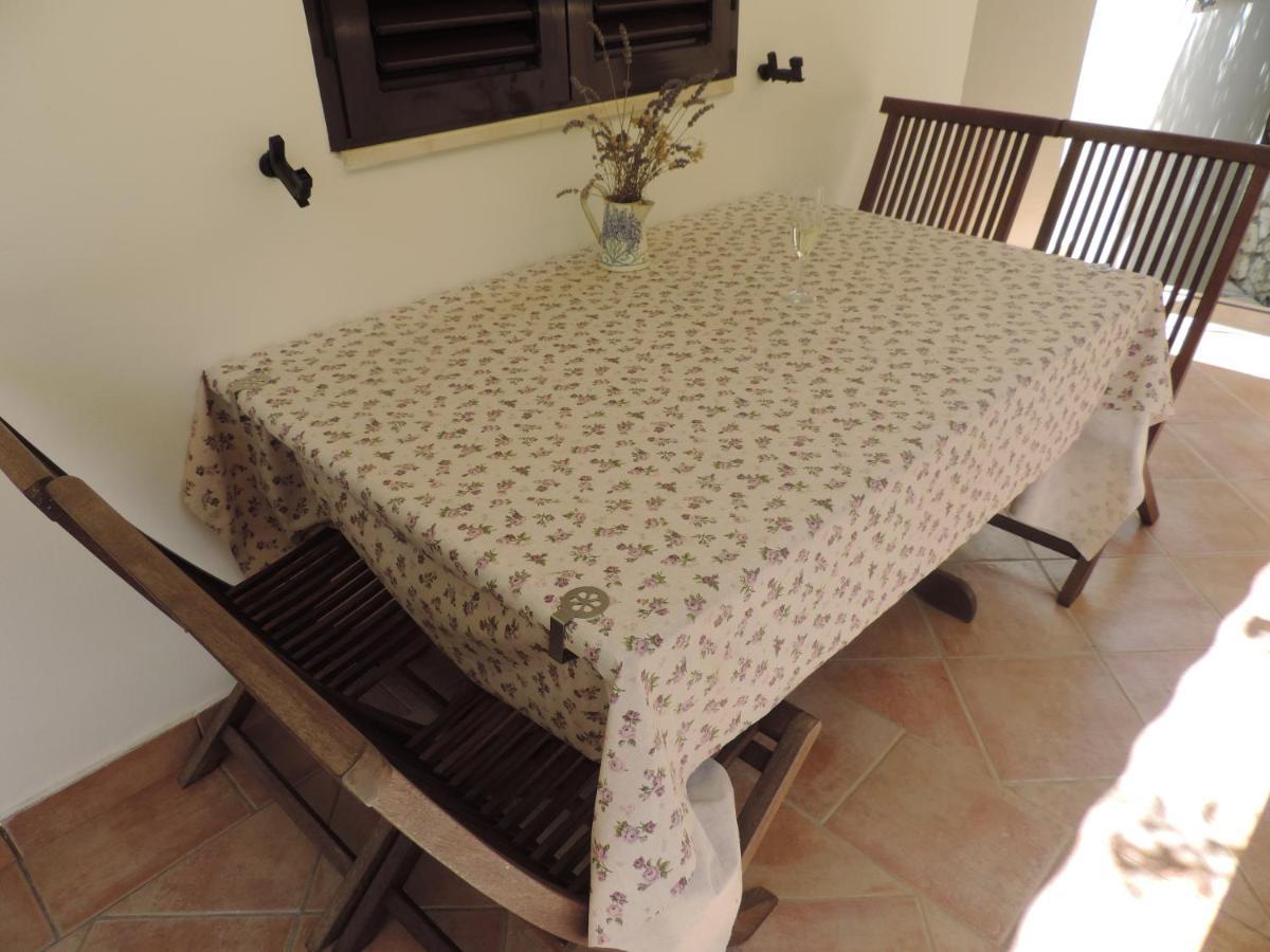 Apartmani Lavanda Pag Town Ruang foto